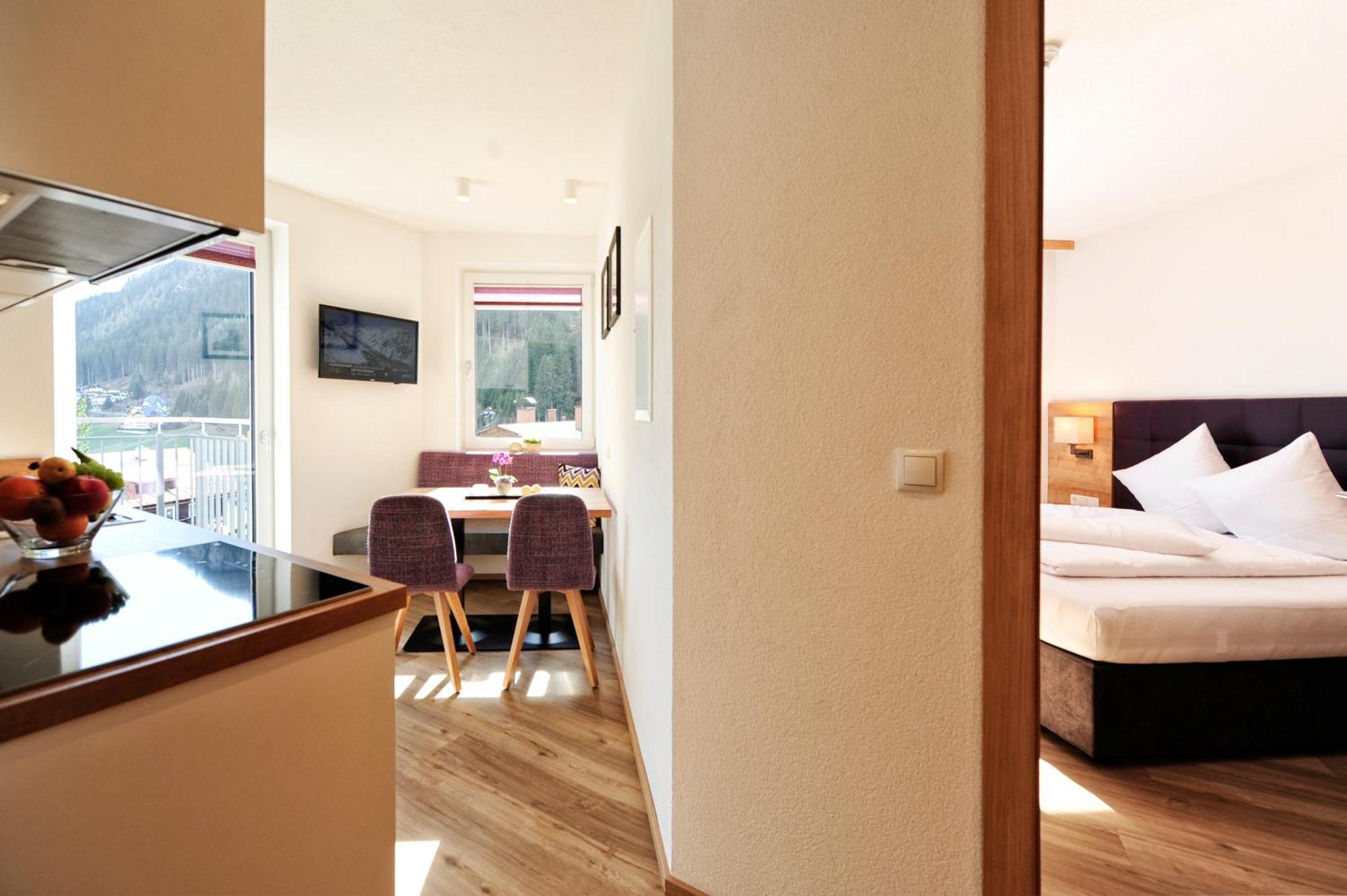 Amaris Apartments Ишгъл Стая снимка