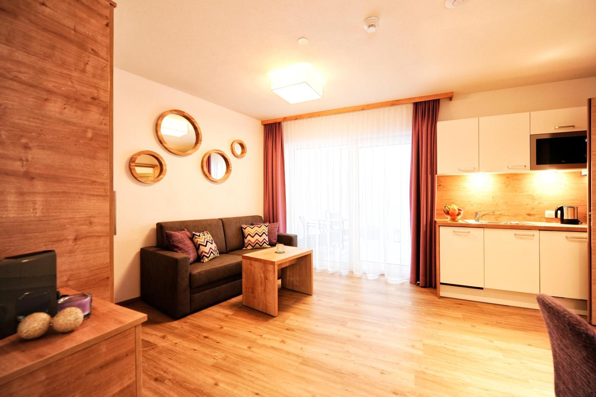 Amaris Apartments Ишгъл Стая снимка